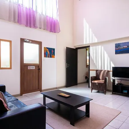 Lägenhet Color Cyprus Duplex 2 Bedroom On Seaside